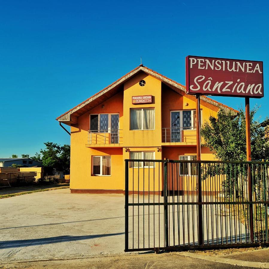 Hotel Pensiunea Sanziana Oradea Exterior foto