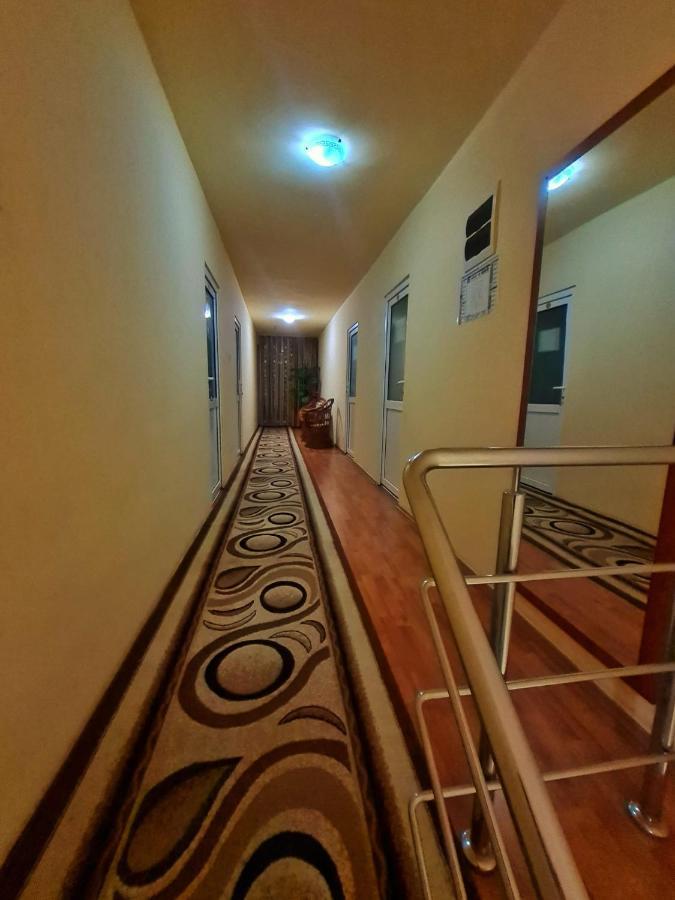 Hotel Pensiunea Sanziana Oradea Exterior foto